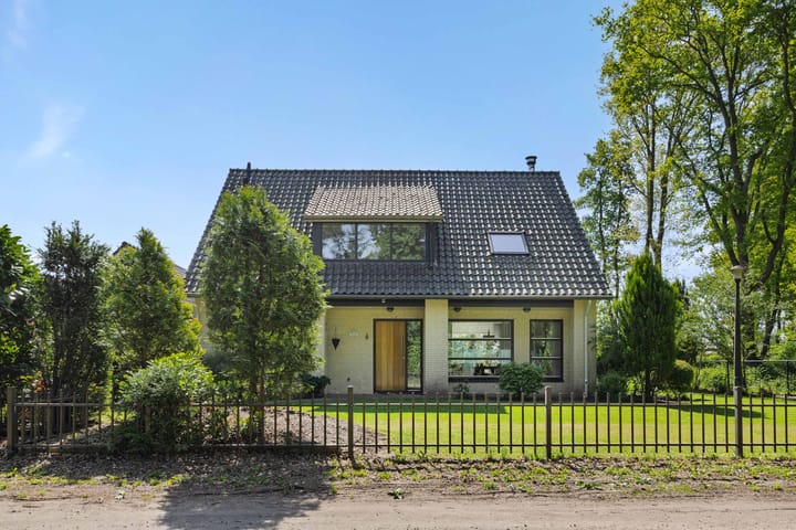 Foto 63 van Vosbergstraat 8