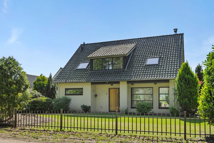 Foto 64 van Vosbergstraat 8