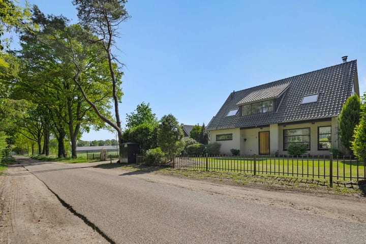 Foto 65 van Vosbergstraat 8