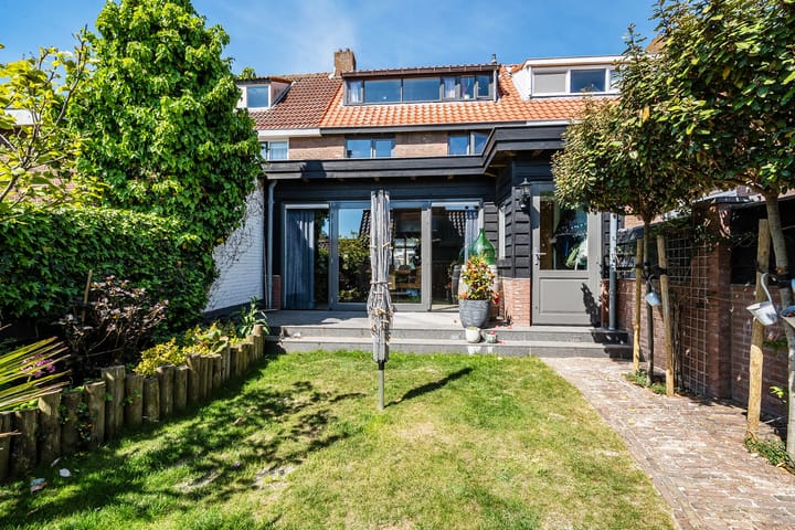 Foto 4 van Prins Bernhardstraat 4