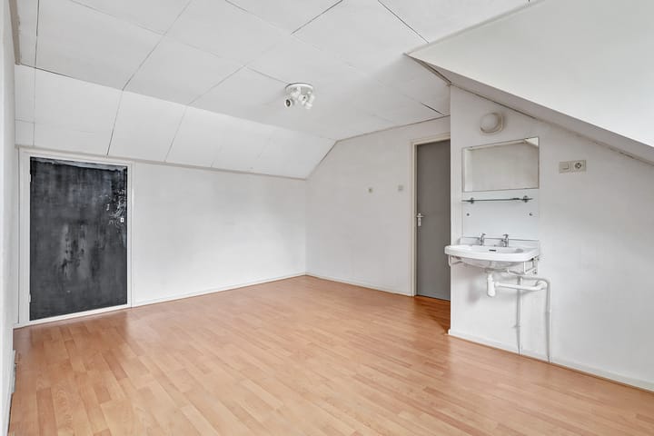 Foto 27 van Rigolettostraat 3