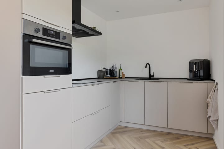 Foto 2 van Van Aitsemastraat 24