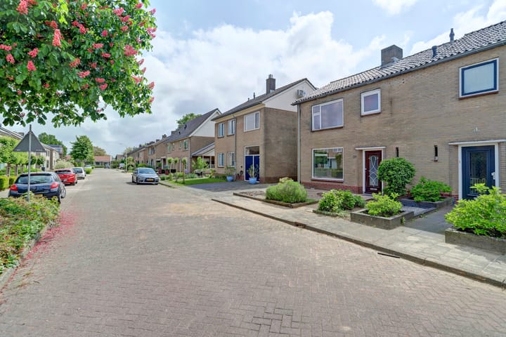 Foto 29 van Burg Herckenrathlaan 39