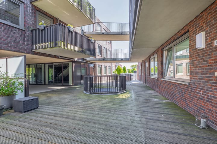 Foto 6 van Oranjehof 10