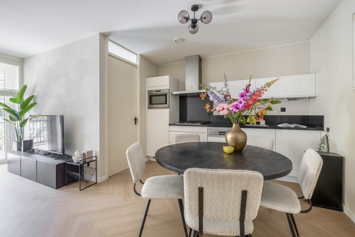 Foto 15 van Oranjehof 10