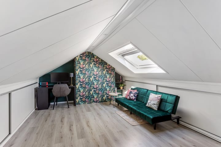 Foto 14 van A T L Hasselbachweg 47