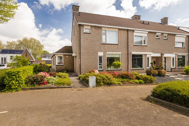 Foto 7 van Raadhuispark 8