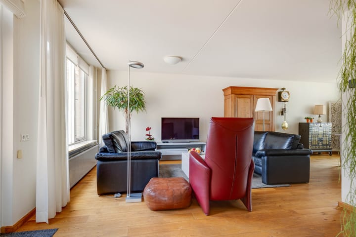 Foto 17 van Raadhuispark 8