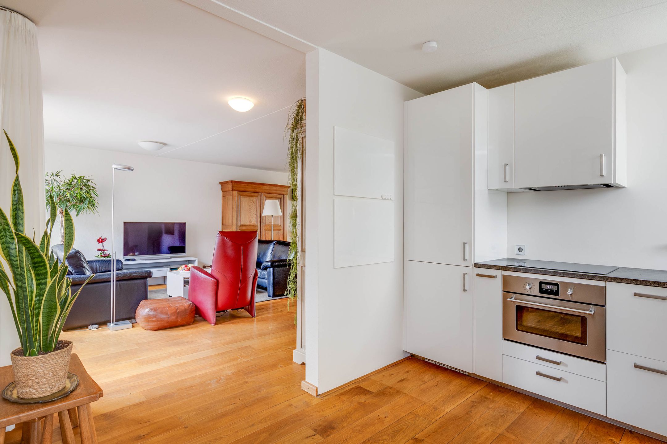 Foto 24 van Raadhuispark 8