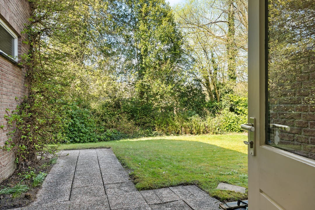 Foto 17 van Burg. J.G. Legroweg 12