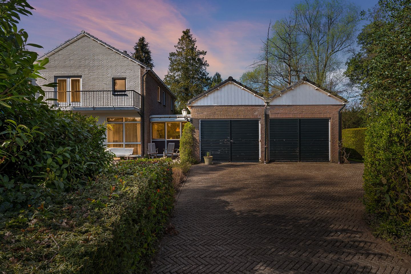 Foto 44 van Burg. J.G. Legroweg 12