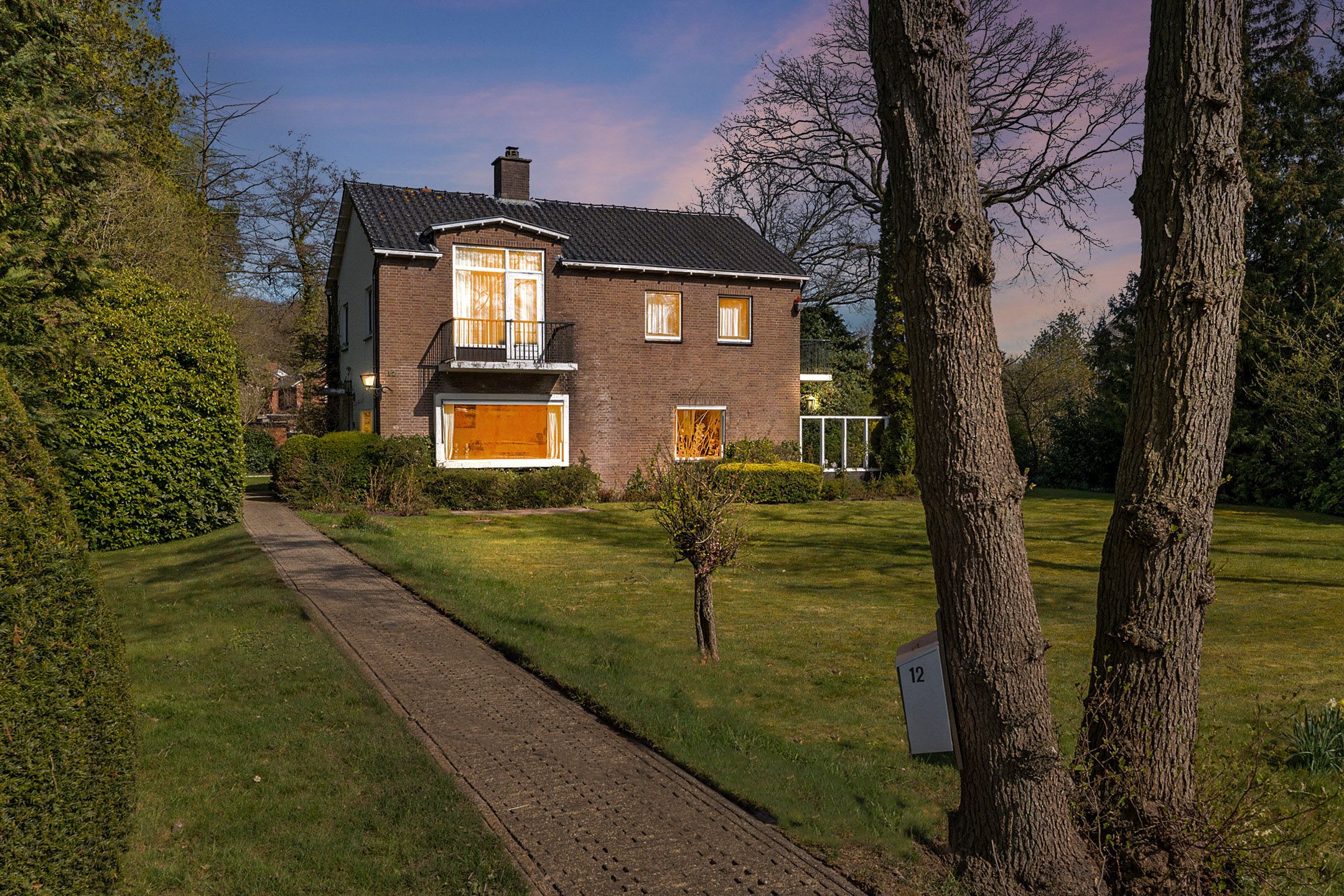 Foto 45 van Burg. J.G. Legroweg 12