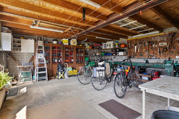 Photo 46 of Wilhelminastraat 34