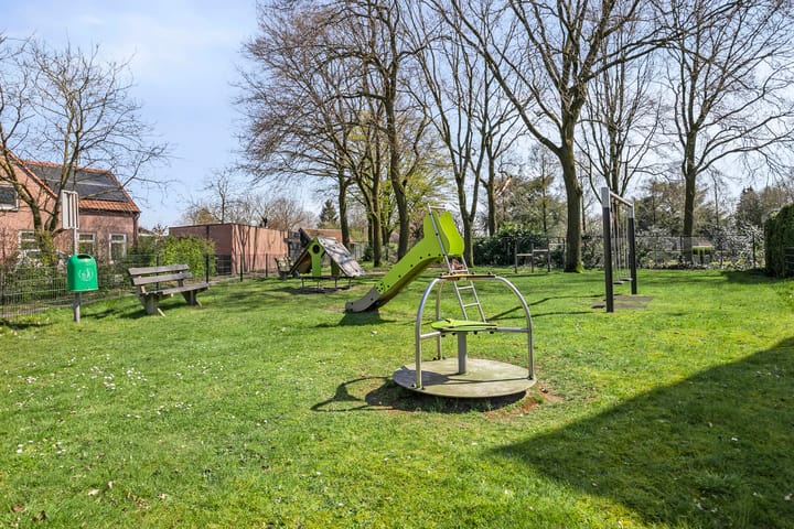 Photo 47 of Wilhelminastraat 34