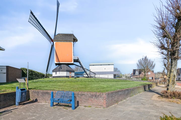 Photo 49 of Wilhelminastraat 34