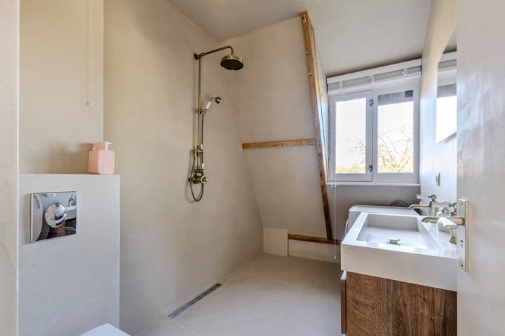 Foto 27 van Von Guerickestraat 79-1