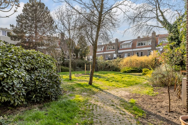 Foto 36 van Von Guerickestraat 79-1