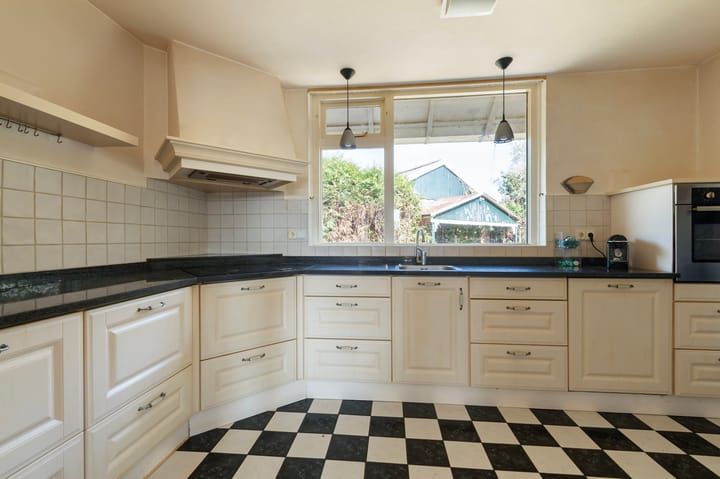 Foto 17 van Burgemeester Wilhelmweg 7