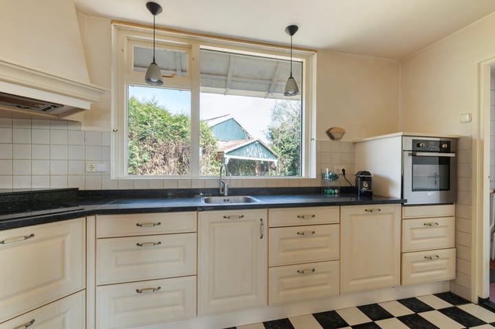 Foto 18 van Burgemeester Wilhelmweg 7