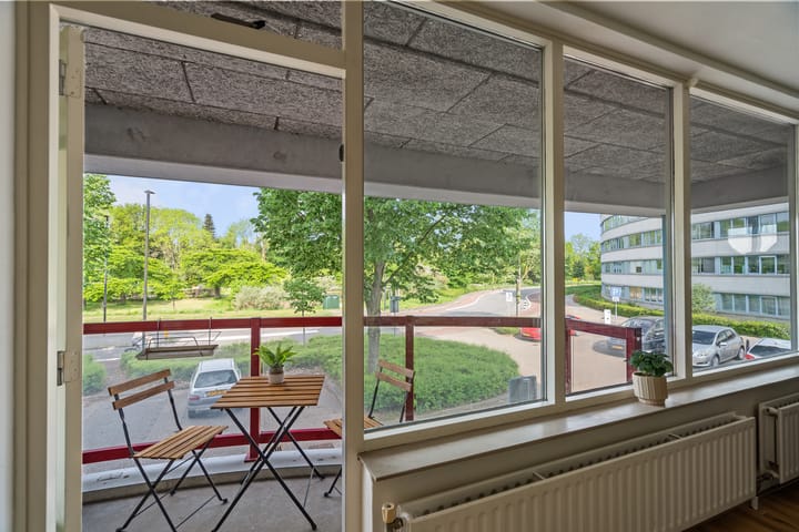 Photo 20 of Aartsbisschop Romerostraat 349