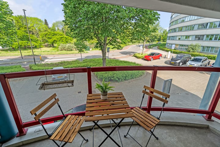 Foto 3 van Aartsbisschop Romerostraat 349