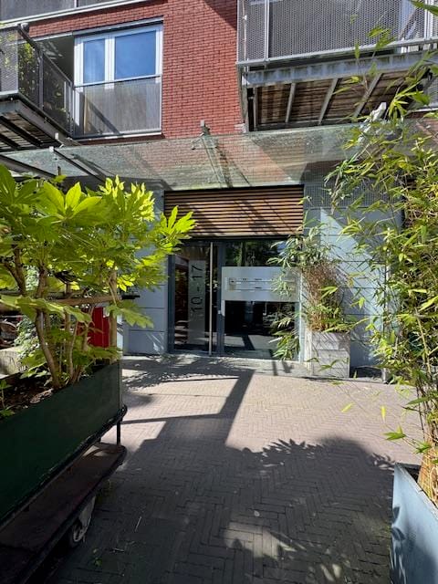 Foto 1 van Rabbijn Maarsenplein 15