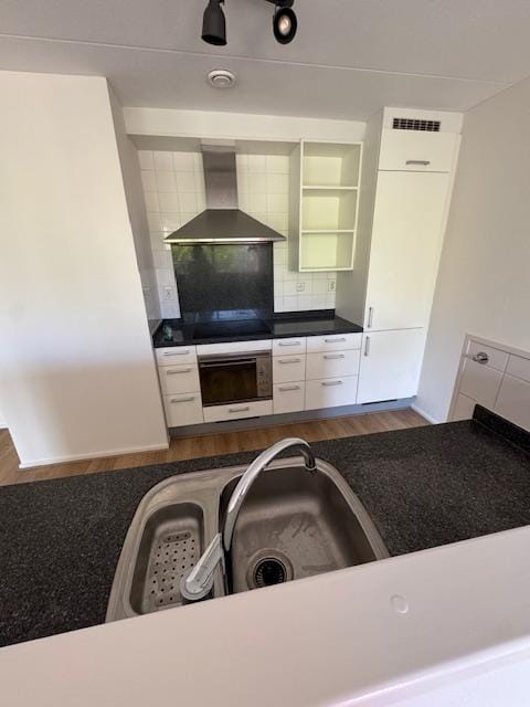 Photo 12 of Rabbijn Maarsenplein 15