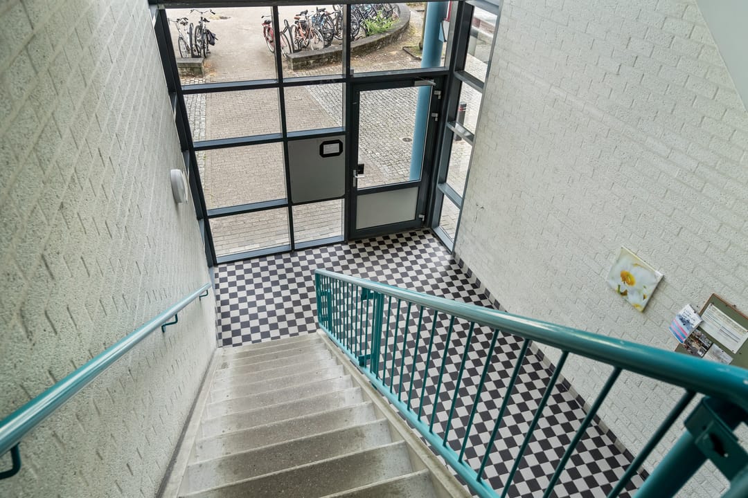 Foto 43 van Aartsbisschop Romerostraat 349