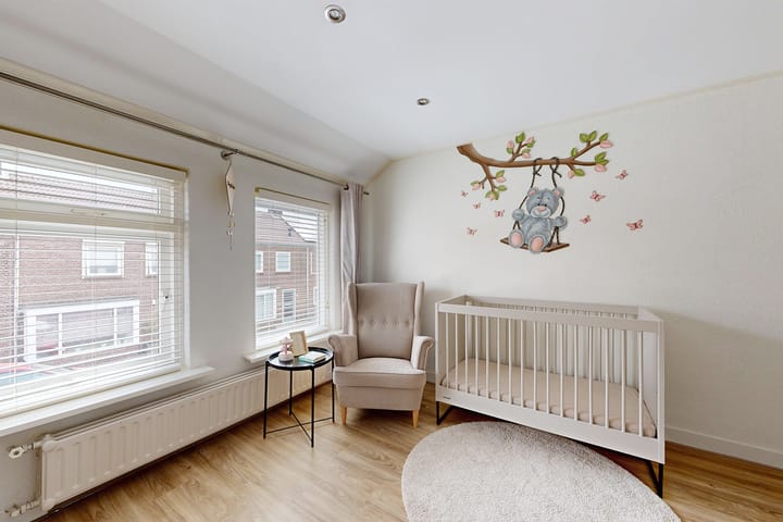 Foto 36 van Arembergstraat 13