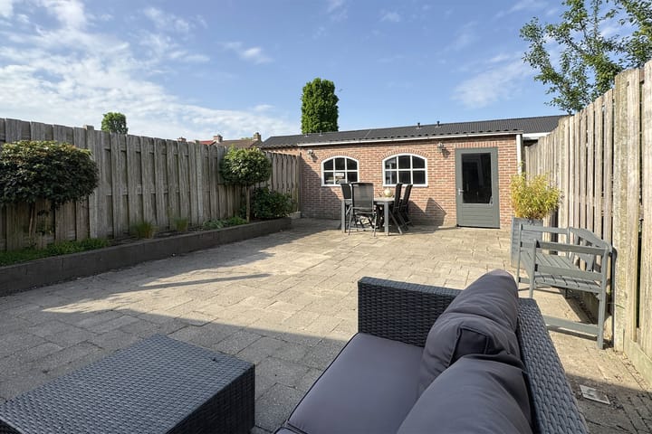 Foto 64 van Arembergstraat 13