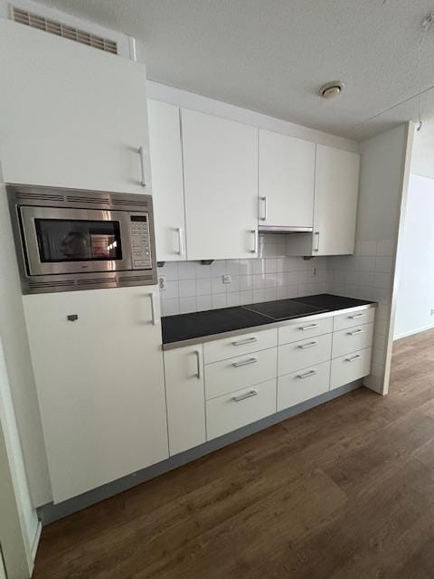 Photo 11 of St. Jacobstraat 30