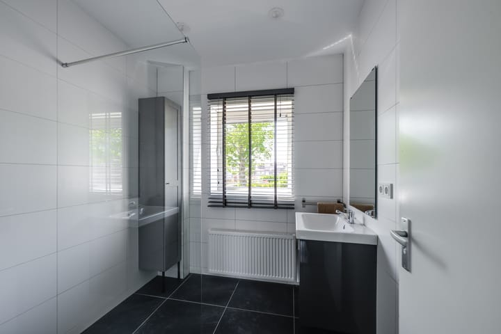 Foto 20 van Edisonstraat 38-A