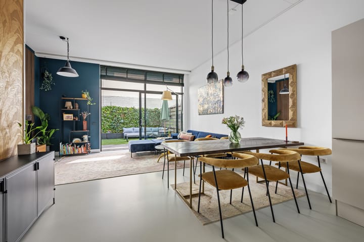 Foto 1 van De Ruyterstraat 22