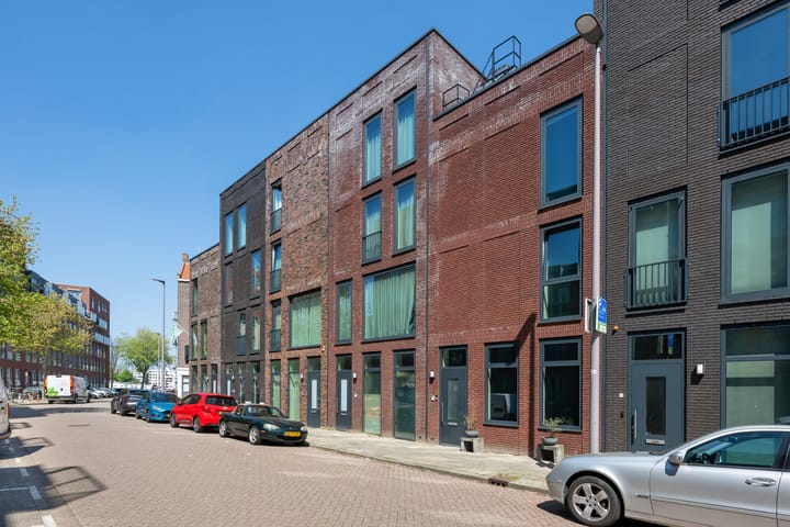 Foto 2 van De Ruyterstraat 22