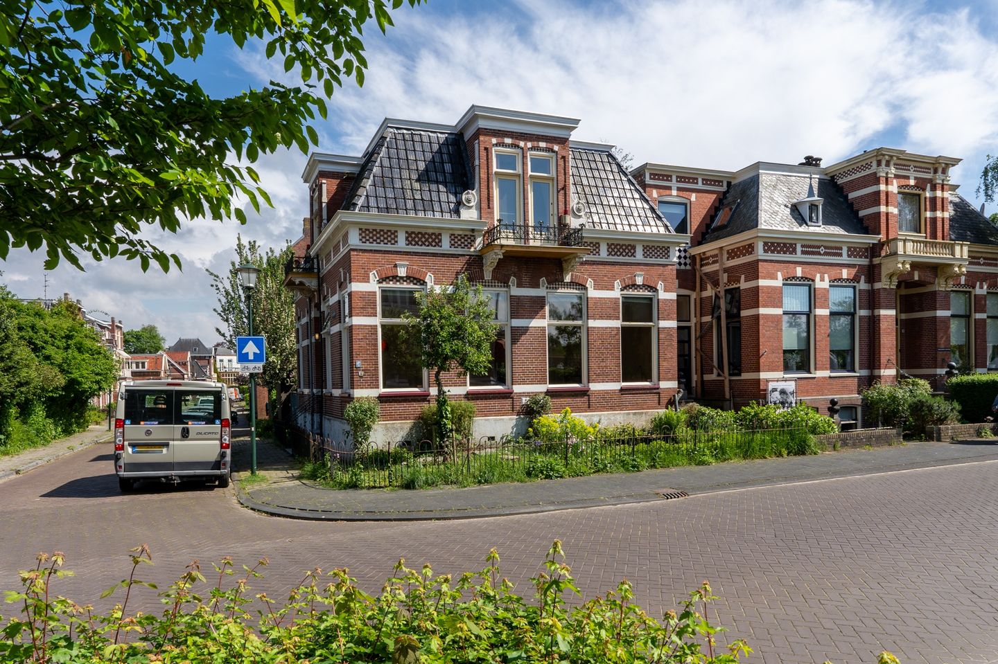 Emmastraat 16 main image