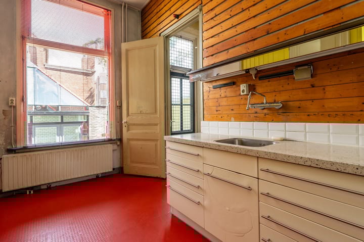 Foto 8 van Emmastraat 16