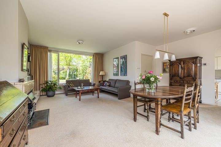 Photo 13 of Burggravenlaan 38