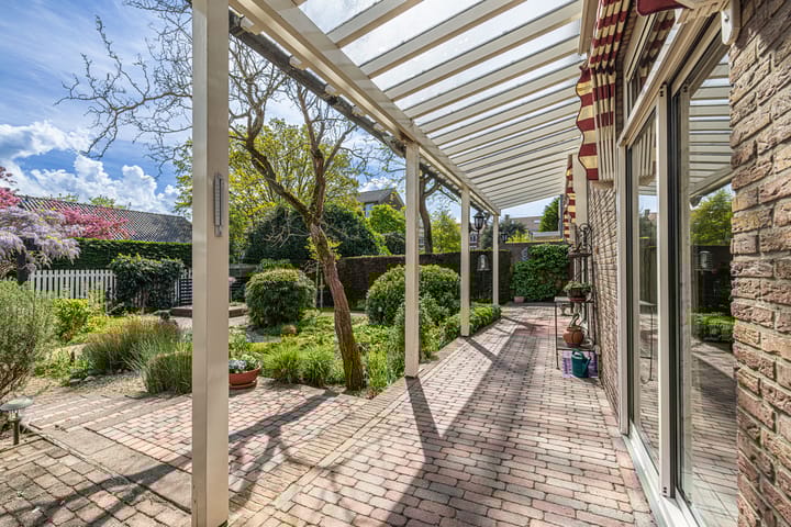 Photo 22 of Burggravenlaan 38