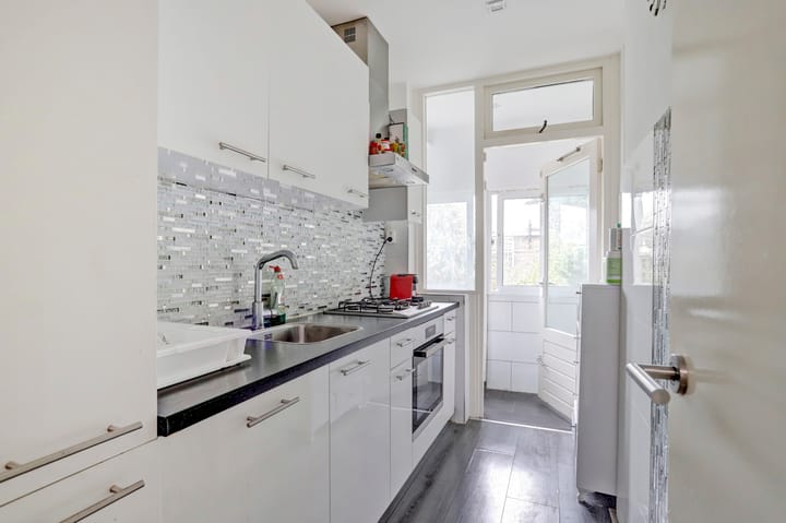 Foto 10 van De la Reyweg 573-A