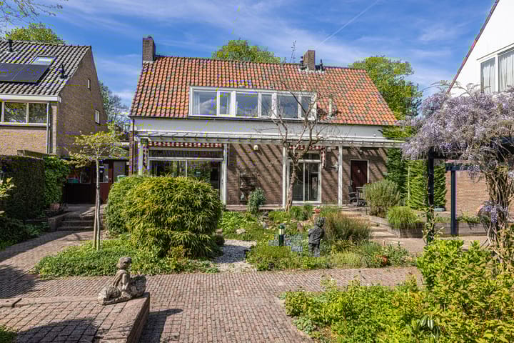 Photo 33 of Burggravenlaan 38