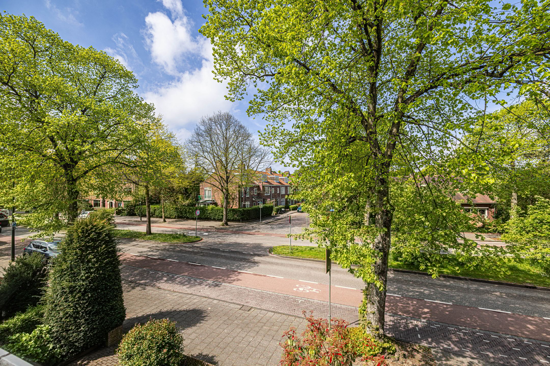 Foto 42 van Burggravenlaan 38