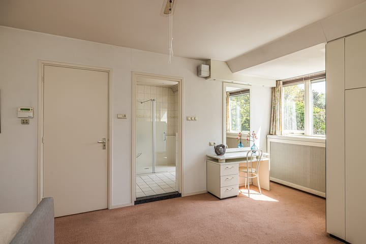 Photo 46 of Burggravenlaan 38