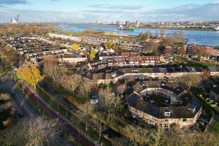 Photo 34 of Verschansing 25