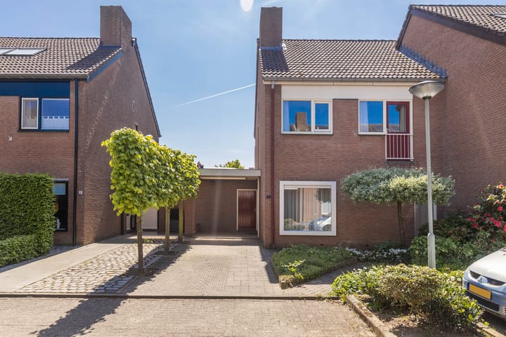 Foto 8 van Johan Evertsenstraat 6