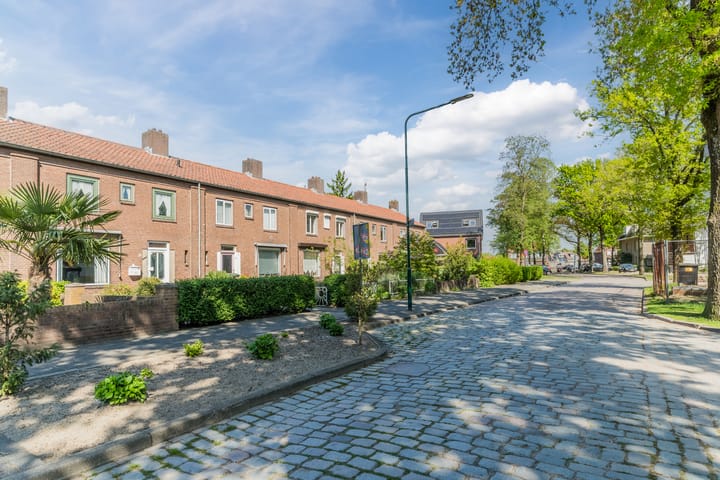 Foto 36 van Karel Doormanstraat 18