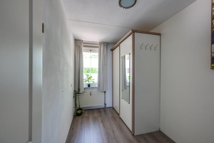 Photo 28 of Majoraan 27