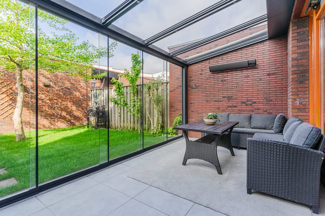 Photo 23 of Grasvogel 37