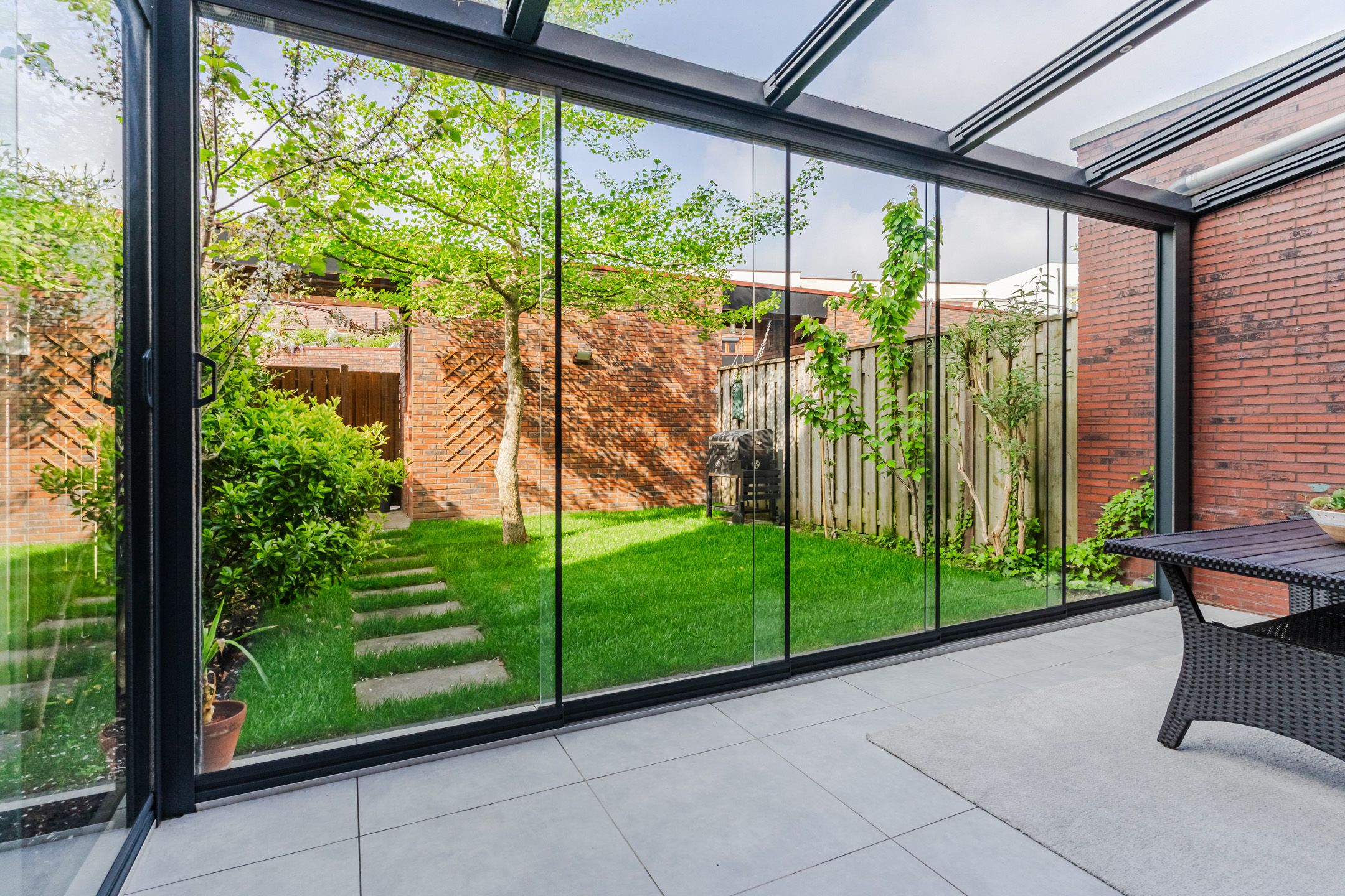 Photo 24 of Grasvogel 37