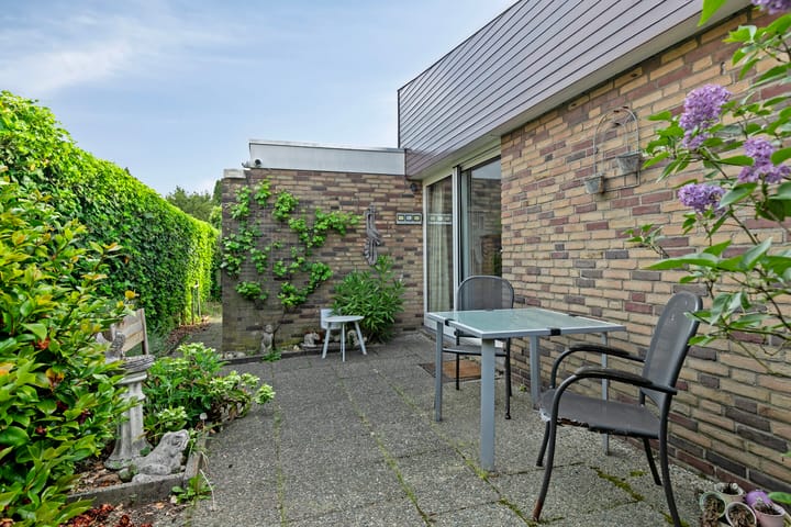 Foto 16 van Elzenhof 9