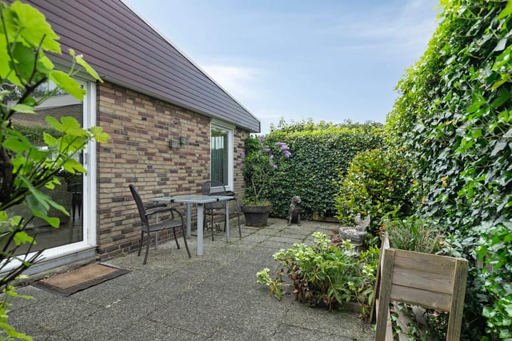 Foto 17 van Elzenhof 9